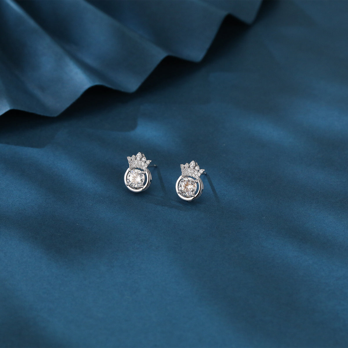 Sterling Silver Crown Moissanite Stud Earrings