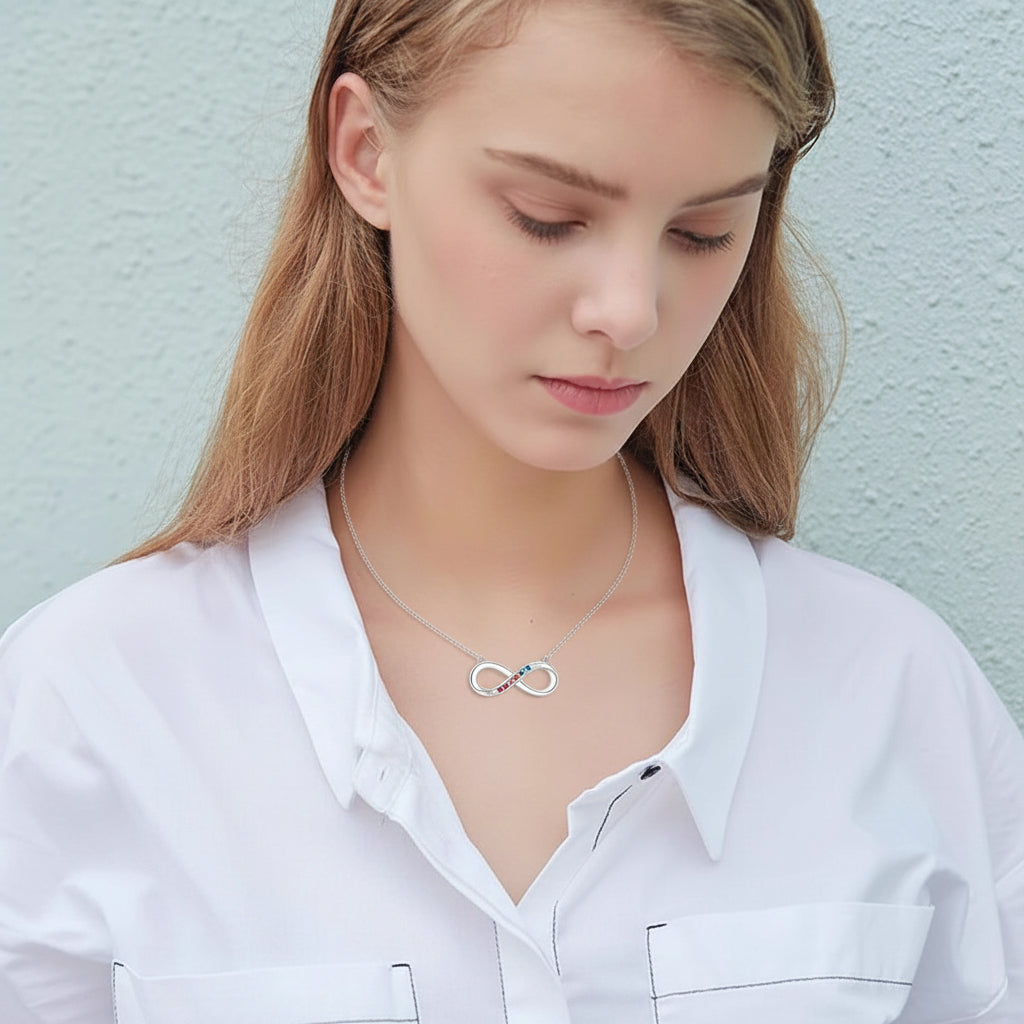 Sterling Silver Chakra Infinity Necklace – Seven-Colour Gemstone Pendant