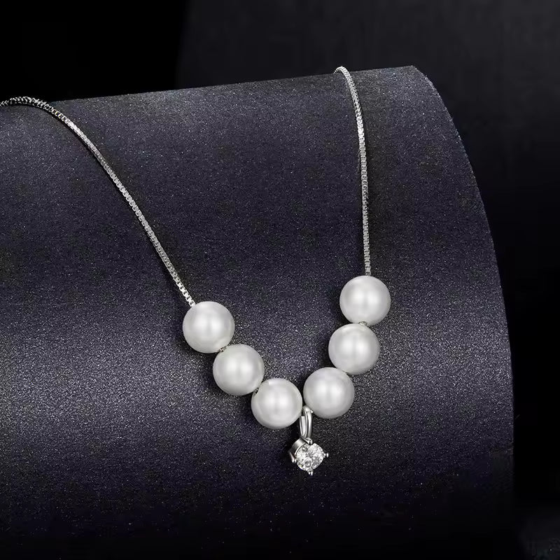 Moissanite Shell Pearl Clavicle Necklace