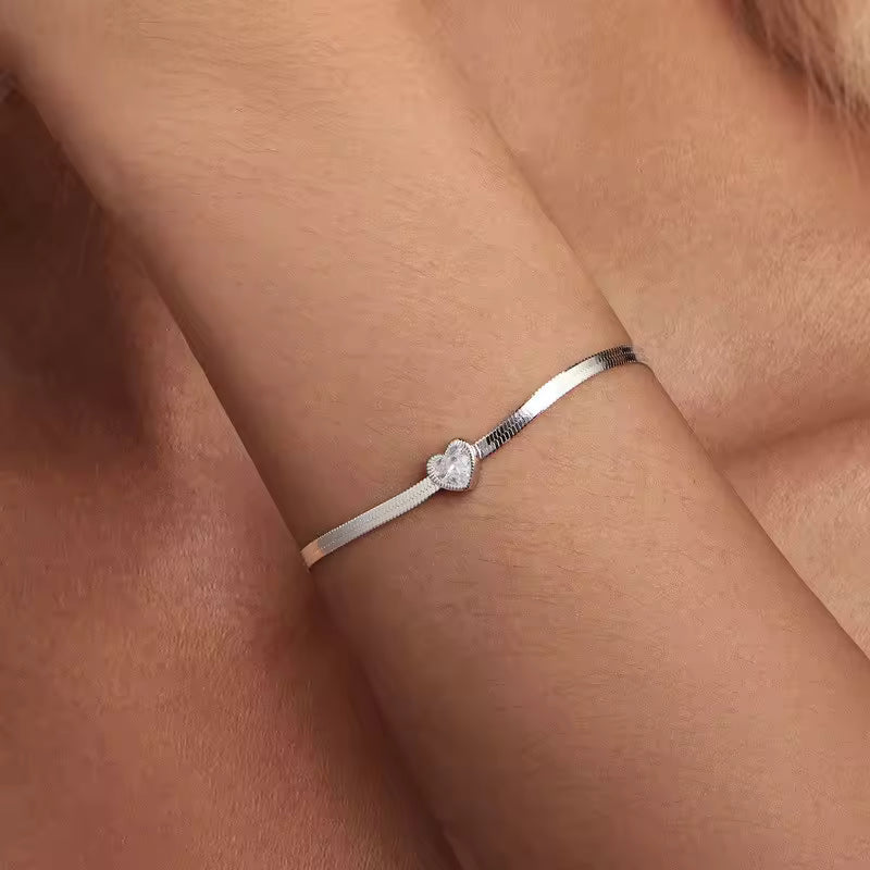 Sterling Silver Heart Cut Cubic Zirconia Herringbone Bracelet